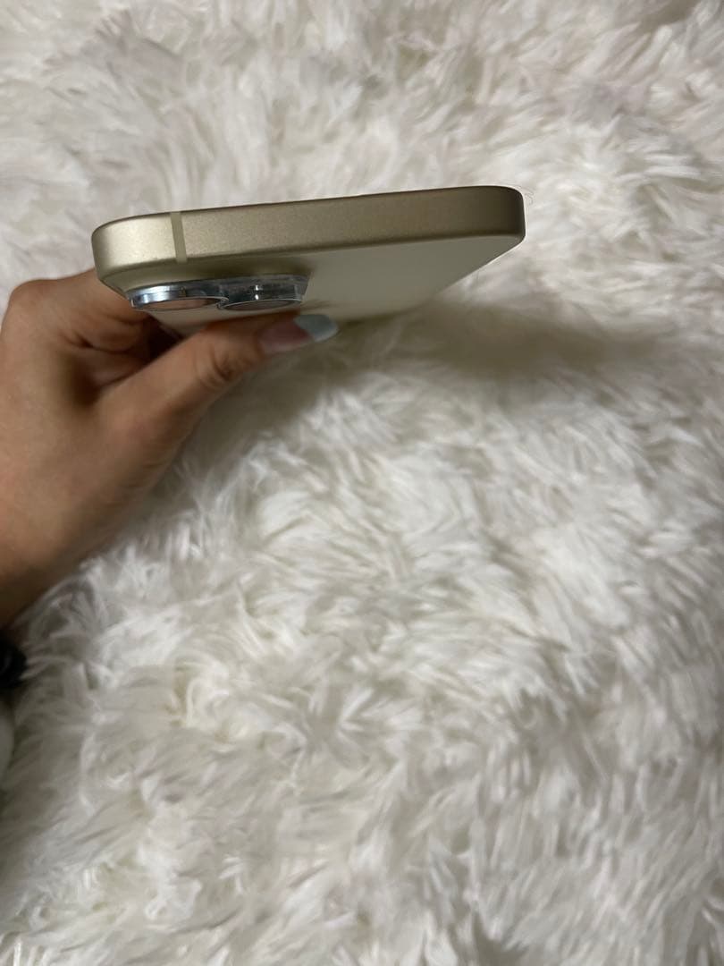 Apple iPhone 15 256GB イエロー 火曜日までセール