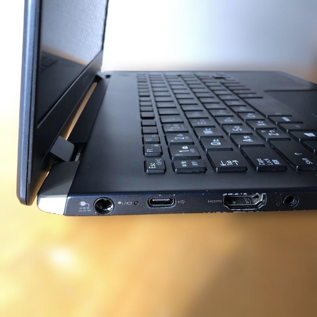 Windowsノート本体 dynabook G83/DN i5-8250U 8GB 256GB