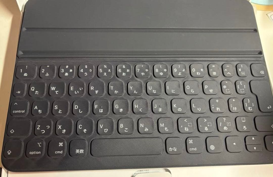 純正　11インチ iPad Pro Smart Keyboard Folio