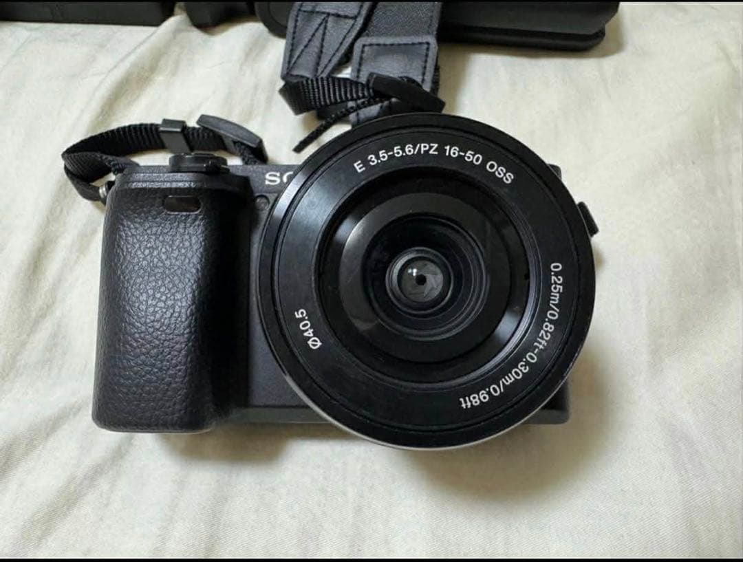 ほ*ん様 Sony α6400 デジタルカメラセット