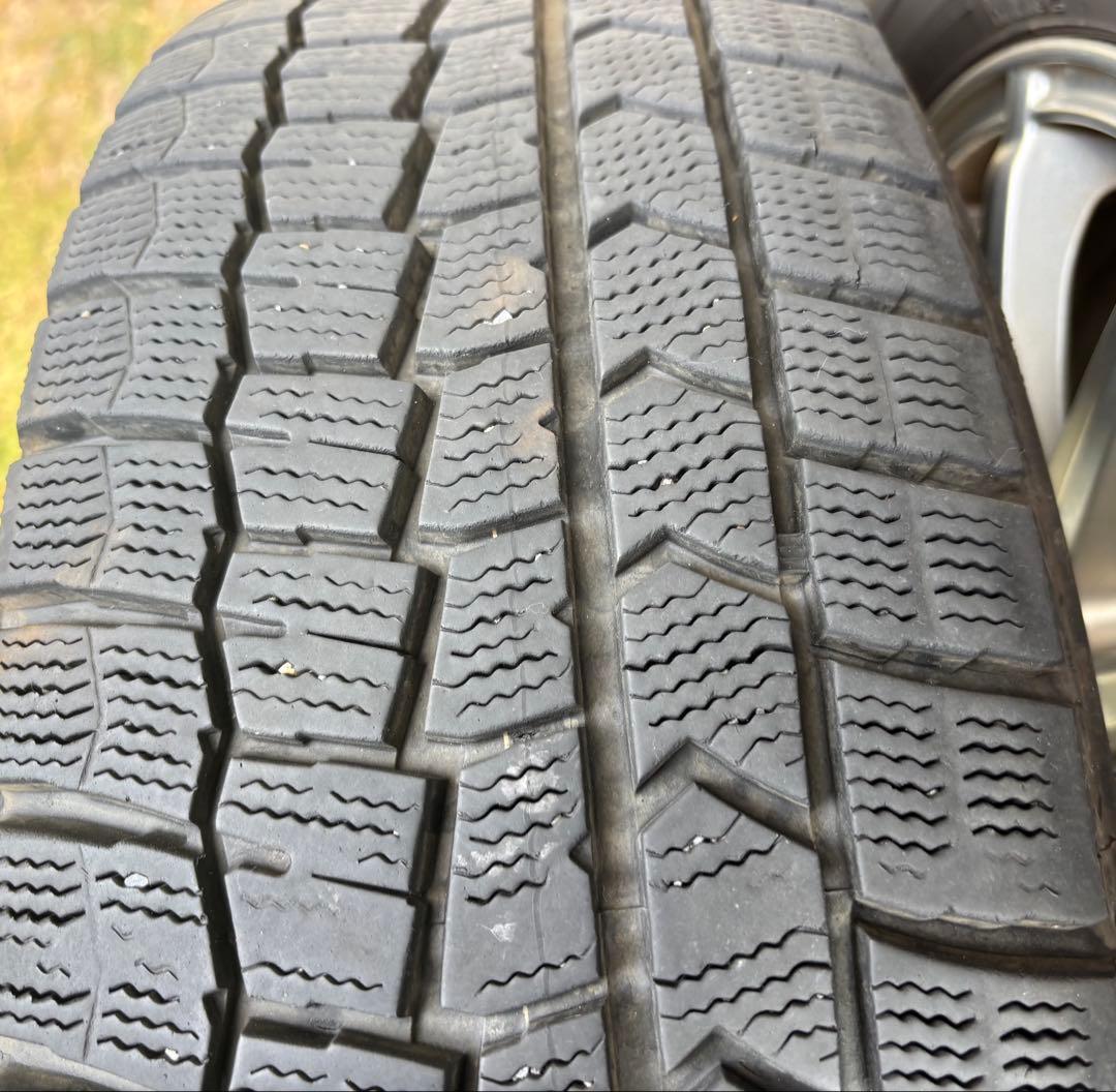 ★送料込み★ ダンロップ 15インチスタッドレス 2023年製195\65R15