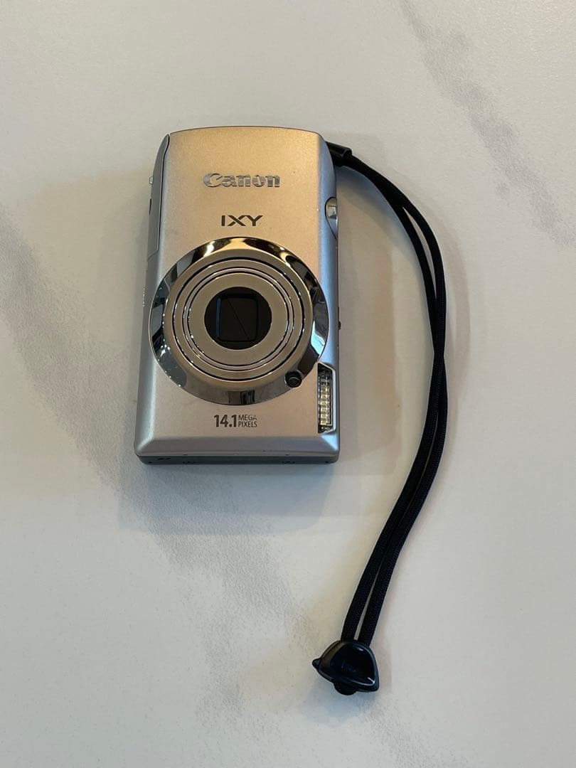 Canon IXY 10Sデジタルカメラ14.1 -ジャンク