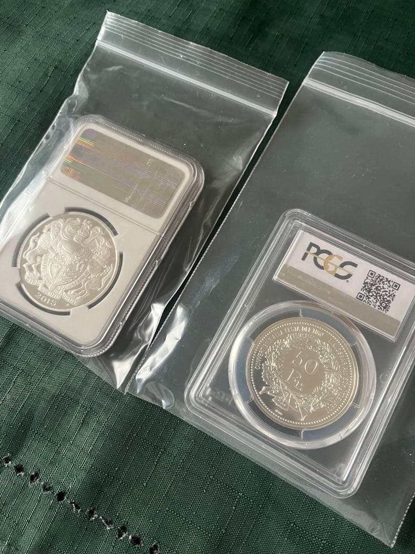 【純銀】超美品スラブ銀貨2枚セット