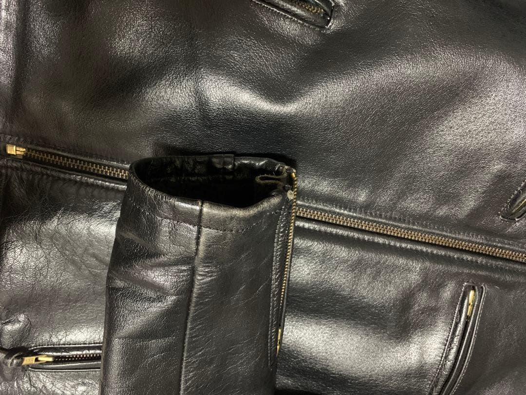 ブラックレザーシングルライダースジャケット