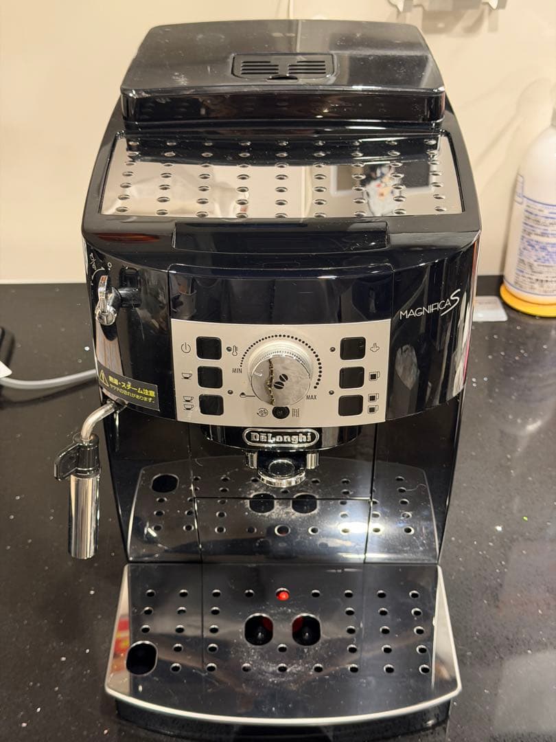 大幅値下げアイテムDe'Longhi エスプレッソマシン