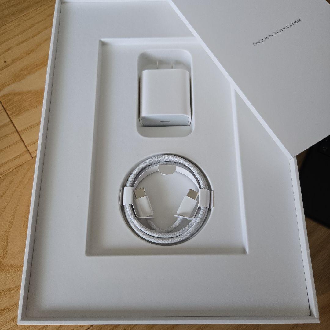 iPad Air 11インチ第6世代128GB + キーボード