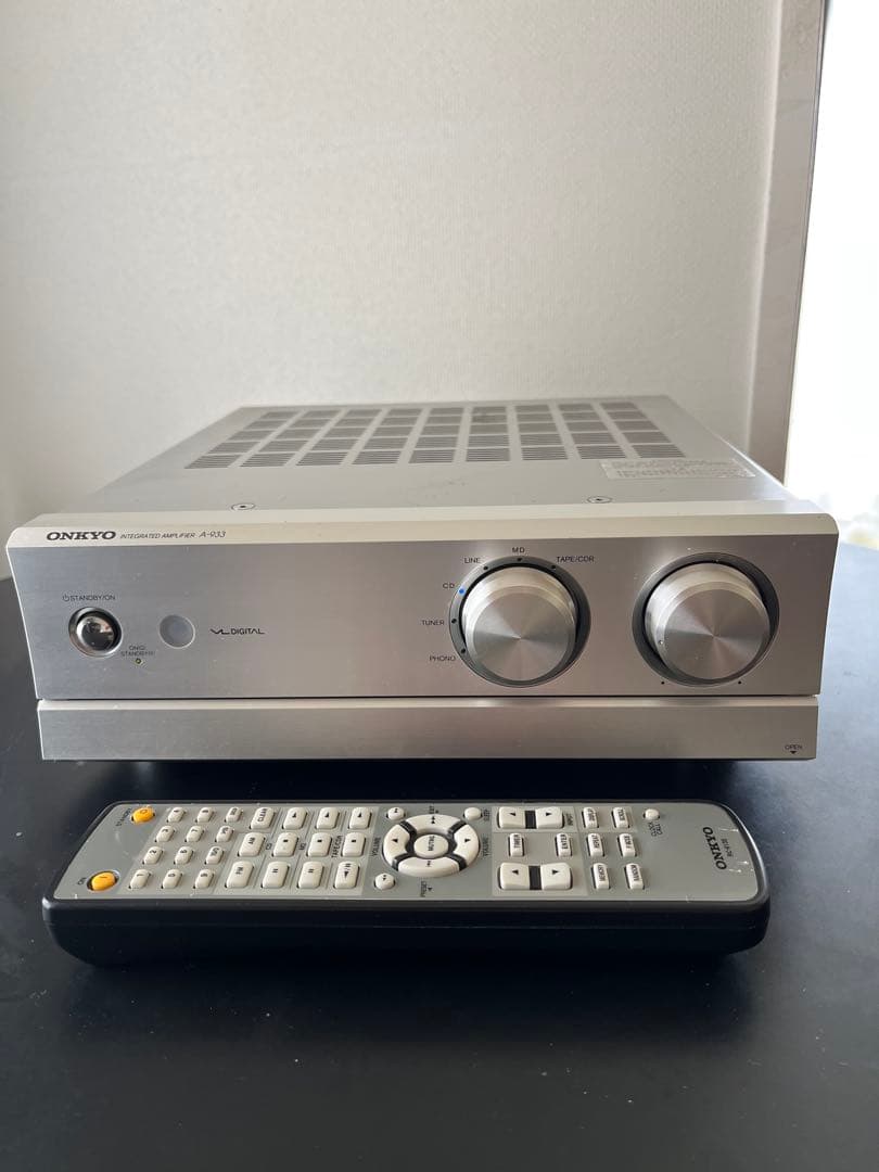 ハチミツ　ONKYO アンプ A-933 CDプレーヤー　733