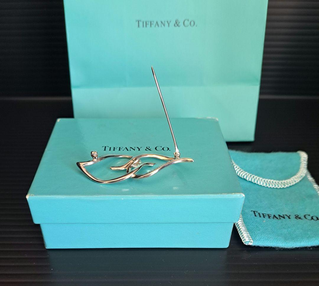 箱・保存袋付き　ティファニー ダブルリーフ ブローチ
