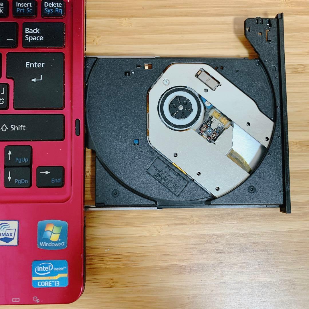 カメラ付PC✨ノートパソコン　windows11✨オフィス付き✨薄型　軽量✨美品