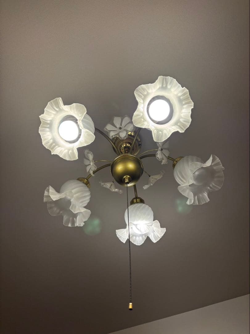 キシマ アンティーク 照明 シャンデリア　5灯　高級感 ゴールド