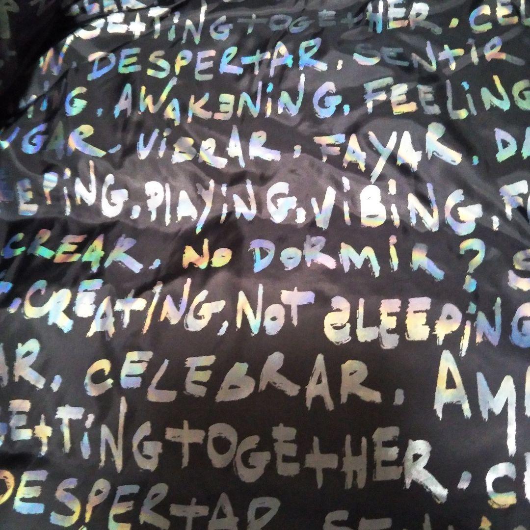 美品 Desigual デシグアルメタリックショートパデッドジャケット 短丈