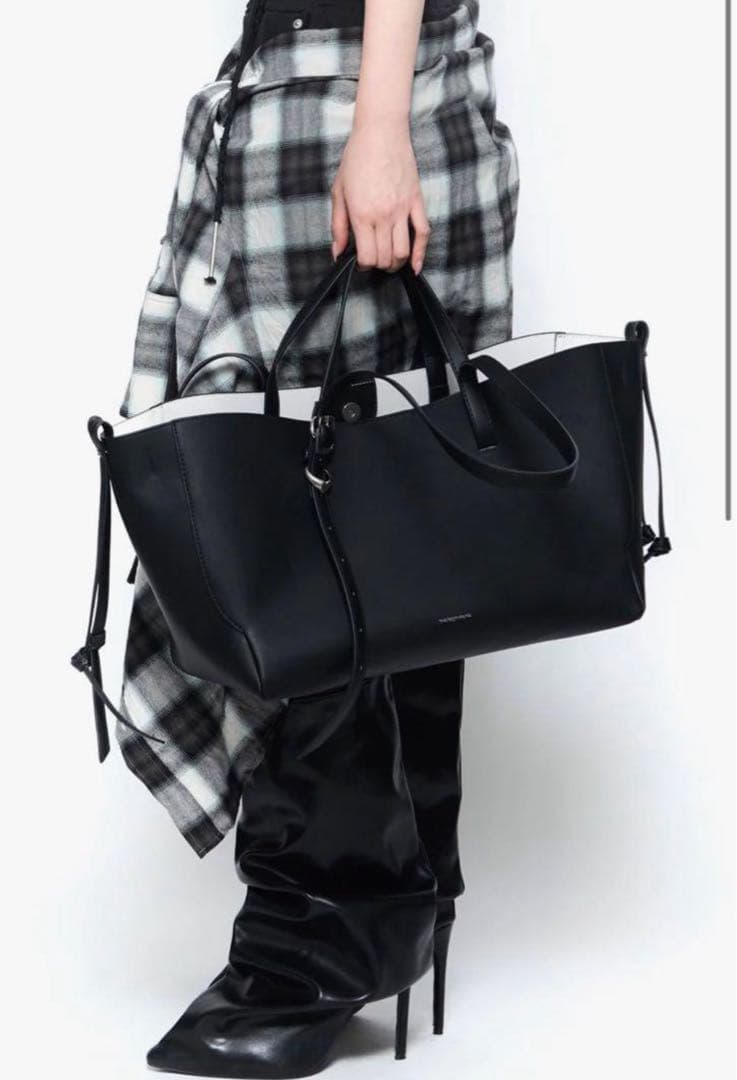 バッグ S heart tote bag large THEREDTHREAD