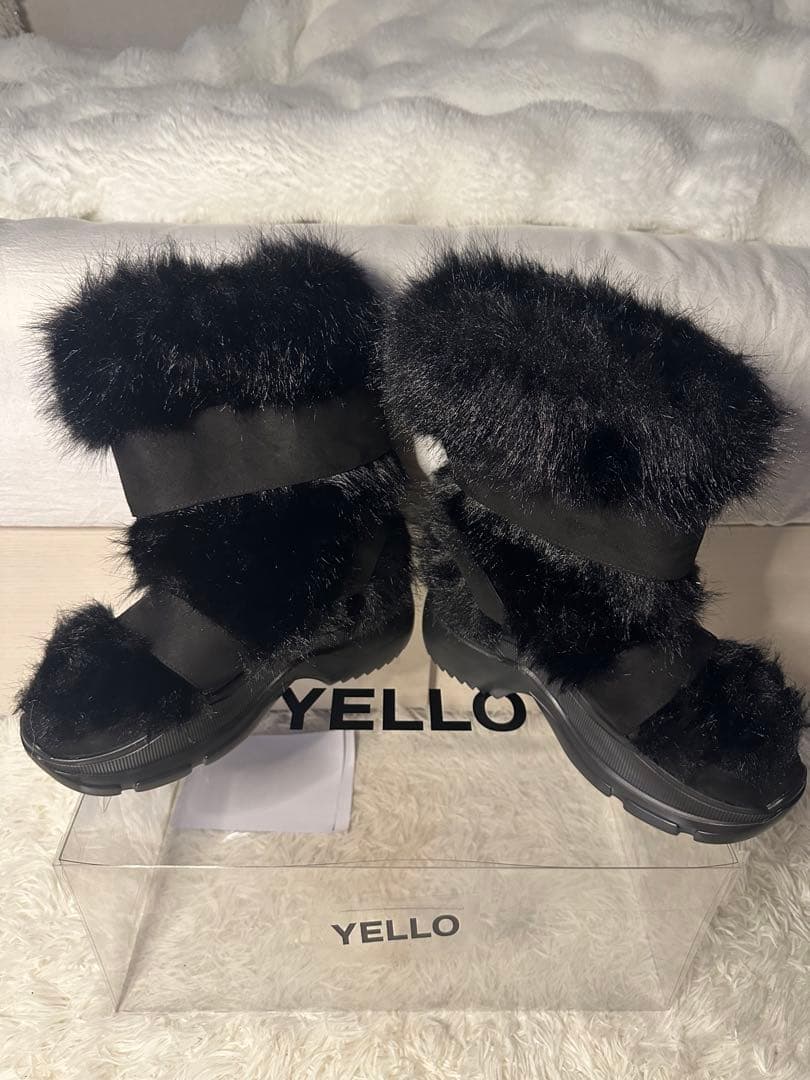 YELLOW ファーブーツ Lサイズ
