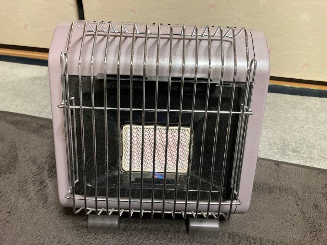 イワタニ　カセットガス式ストーブ