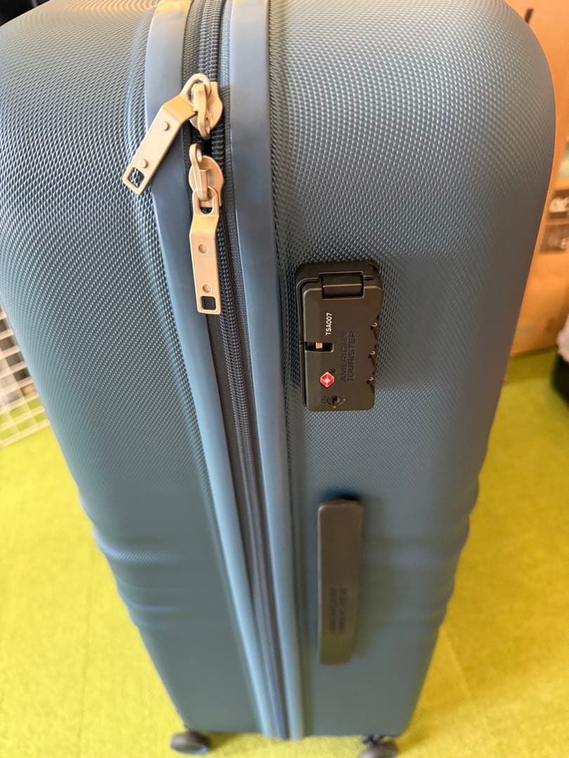 新品未使用アメリカンツーリスター TWIST WAVES スピナー77容量98L