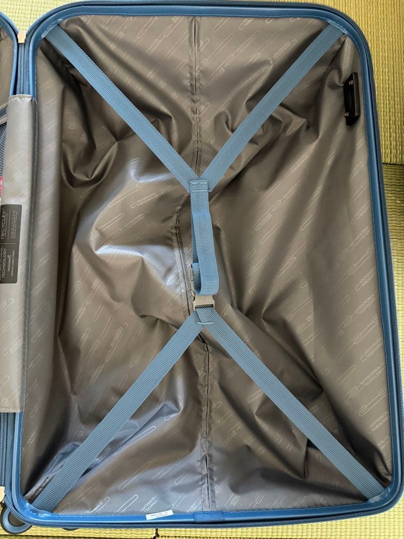 新品未使用アメリカンツーリスター TWIST WAVES スピナー77容量98L