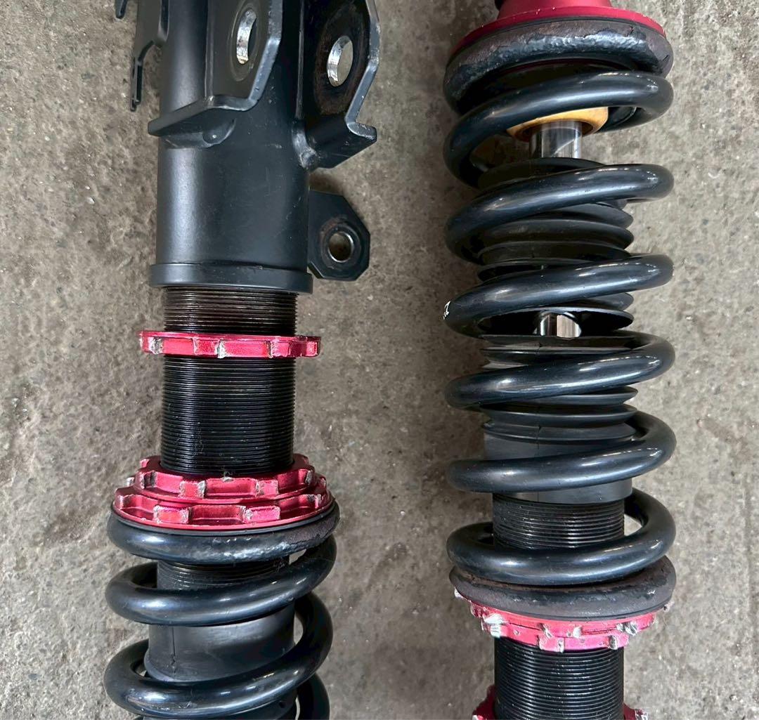 パーツ DAMPER ZZR DAA-NHP10 TOYOTA AQUA