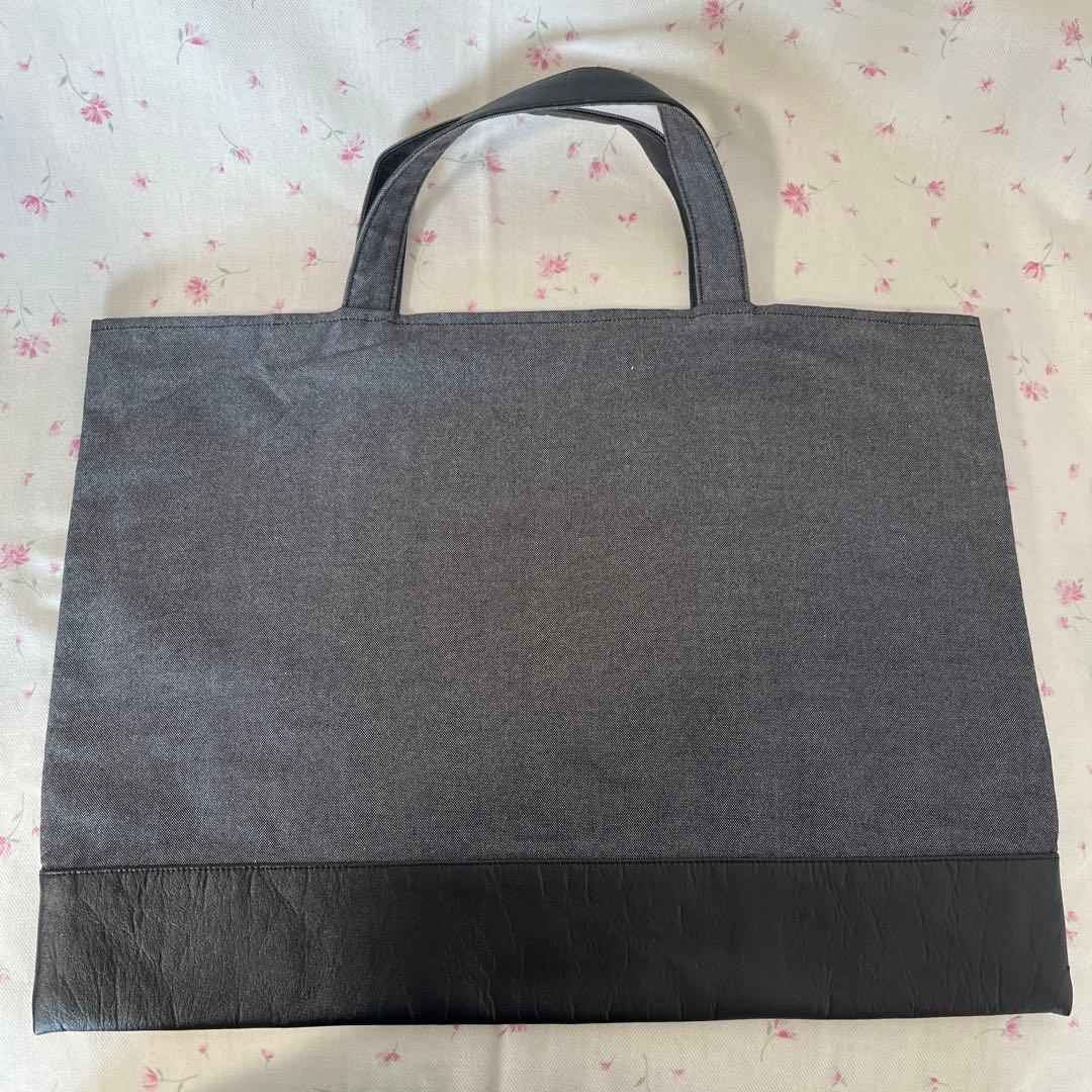 mさま専用　ファミリア　デニムバッグ　黒　雪遊び