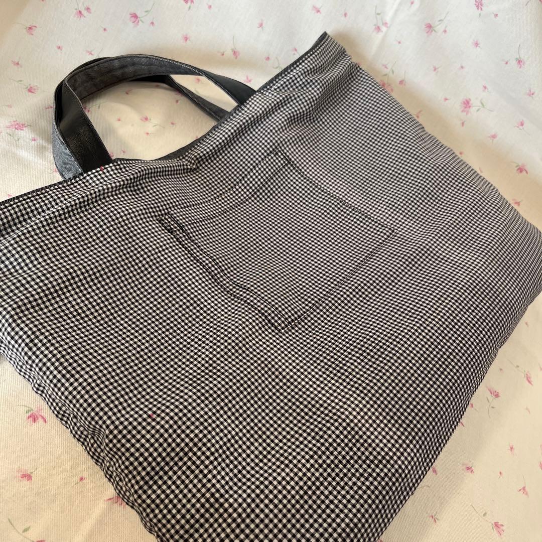 mさま専用　ファミリア　デニムバッグ　黒　雪遊び