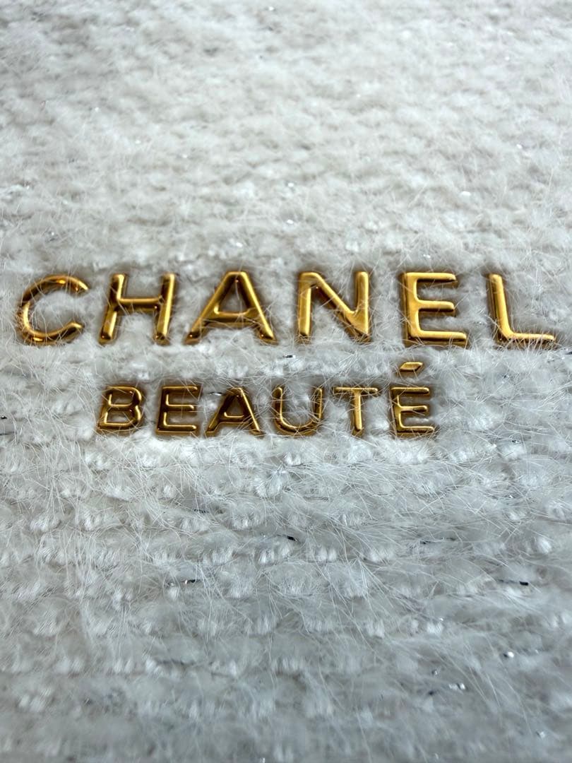 新品未使用 シャネル CHANEL 2024 クリスマスコフレ ノベルティポーチ