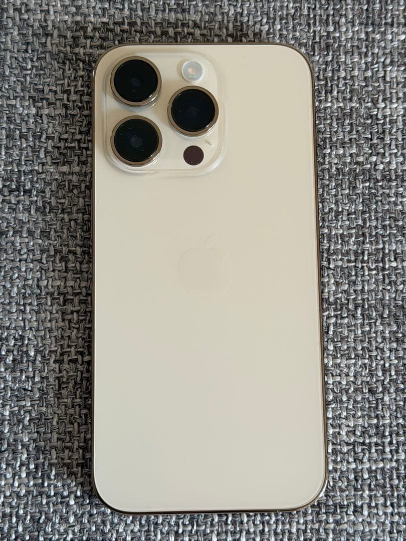 【美品】Apple iPhone 14 pro 256GB ゴールド