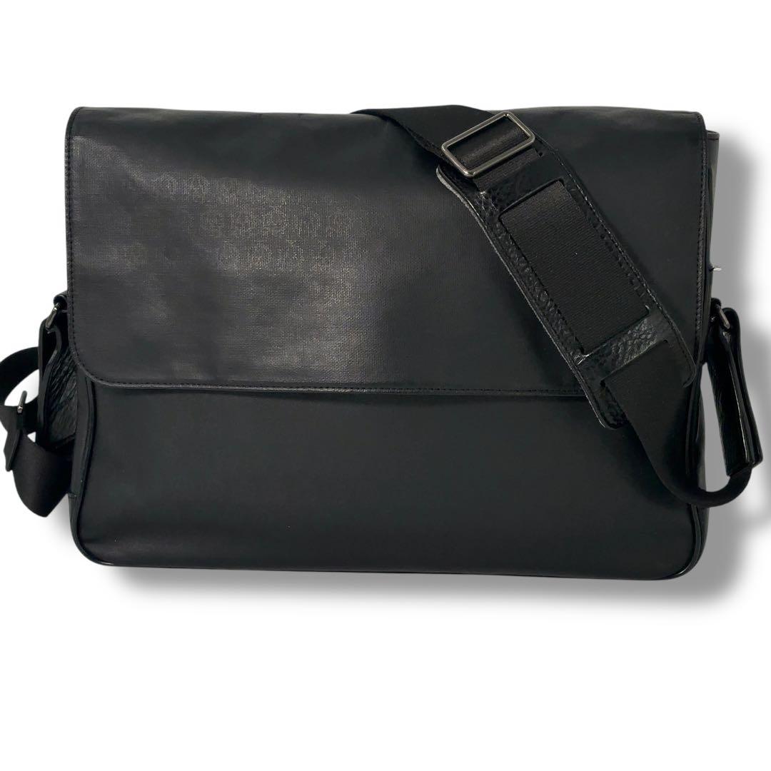 【美品】dunhill ダンヒル　ショルダーバッグ　メッセンジャー　レザー　総柄