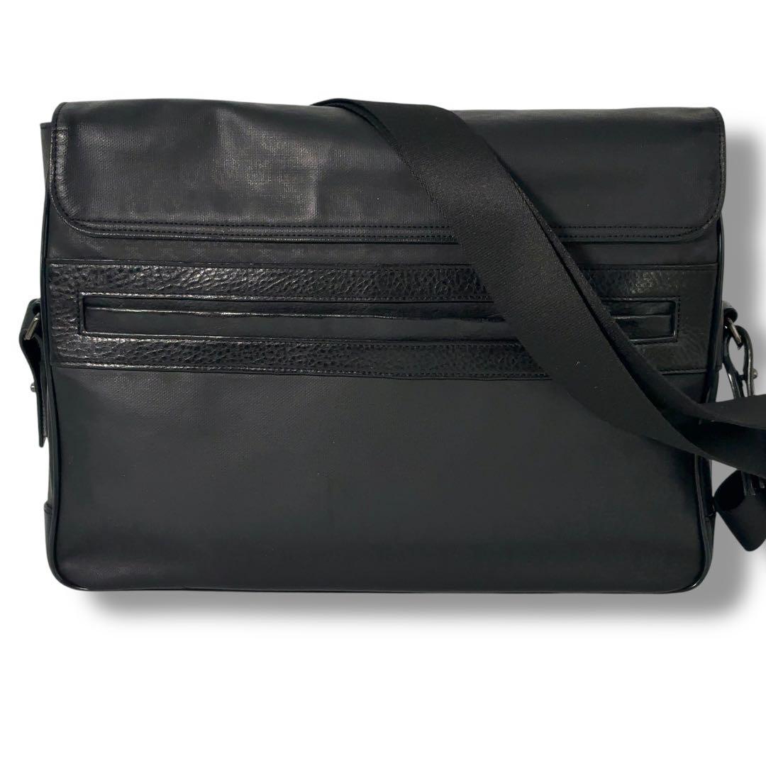 【美品】dunhill ダンヒル　ショルダーバッグ　メッセンジャー　レザー　総柄