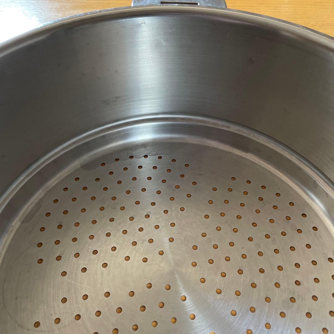 クリステル スチーマー