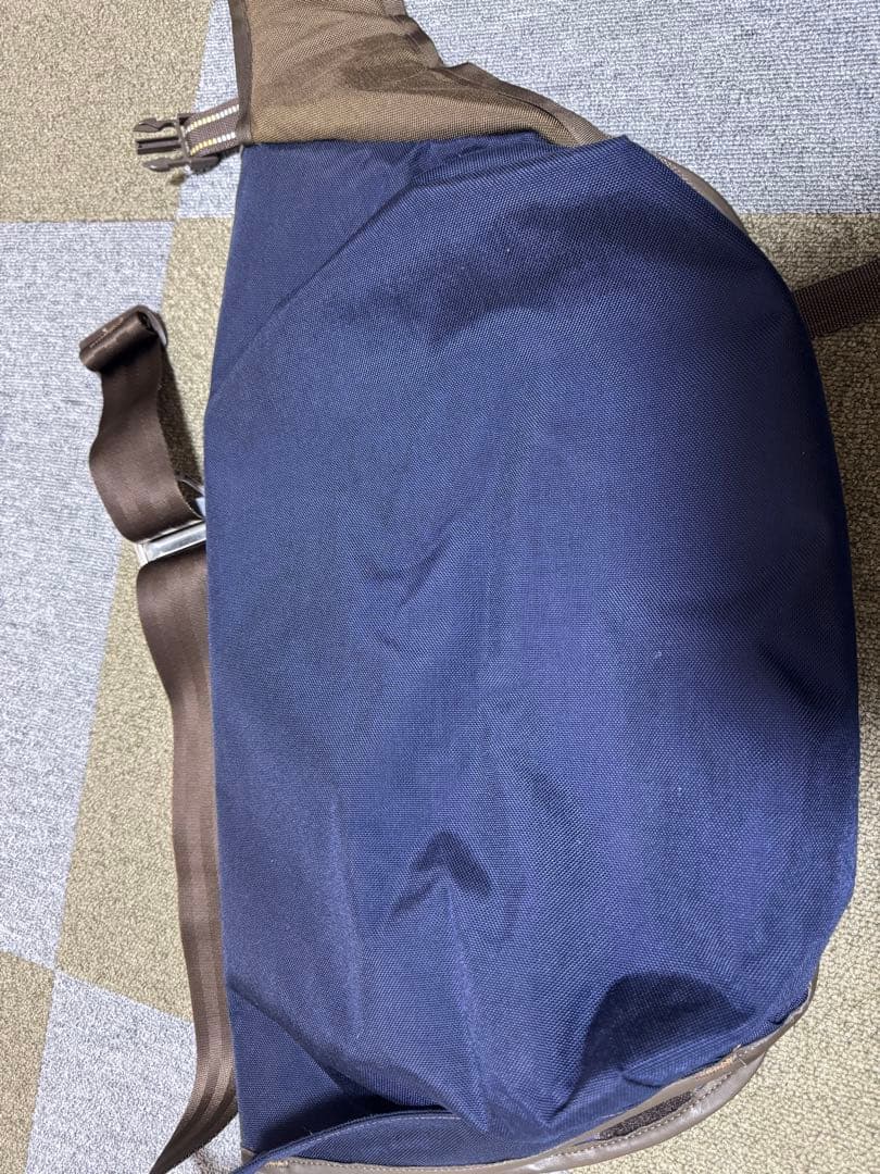 Chrome メッセンジャーバッグ