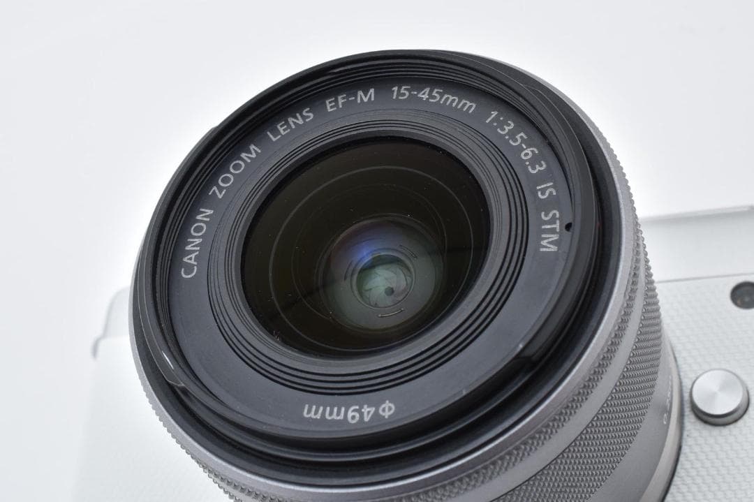 美品 Canon EOS M3 レンズキット★WIFi搭載&高画質タッチパネル★
