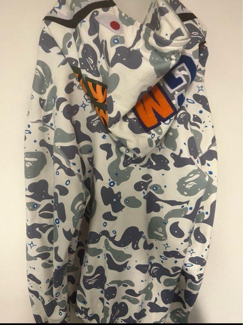 k*u様 シャークデザイン カモフラージュパーカー