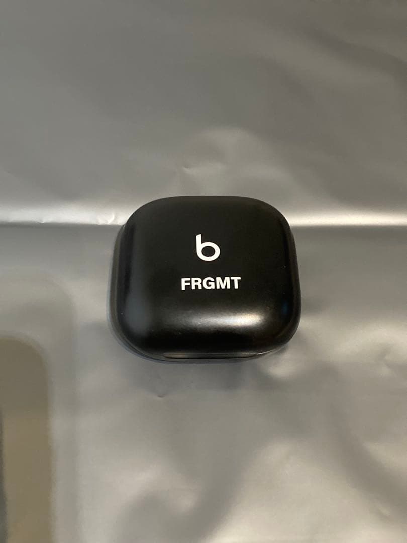 Beats Fragment Design Bluetoothイヤホン
