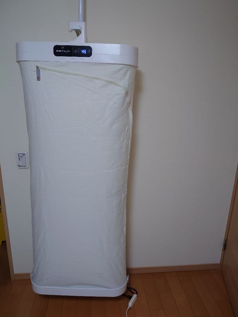 ESTILO スチームイオニフレッシャー ホワイト