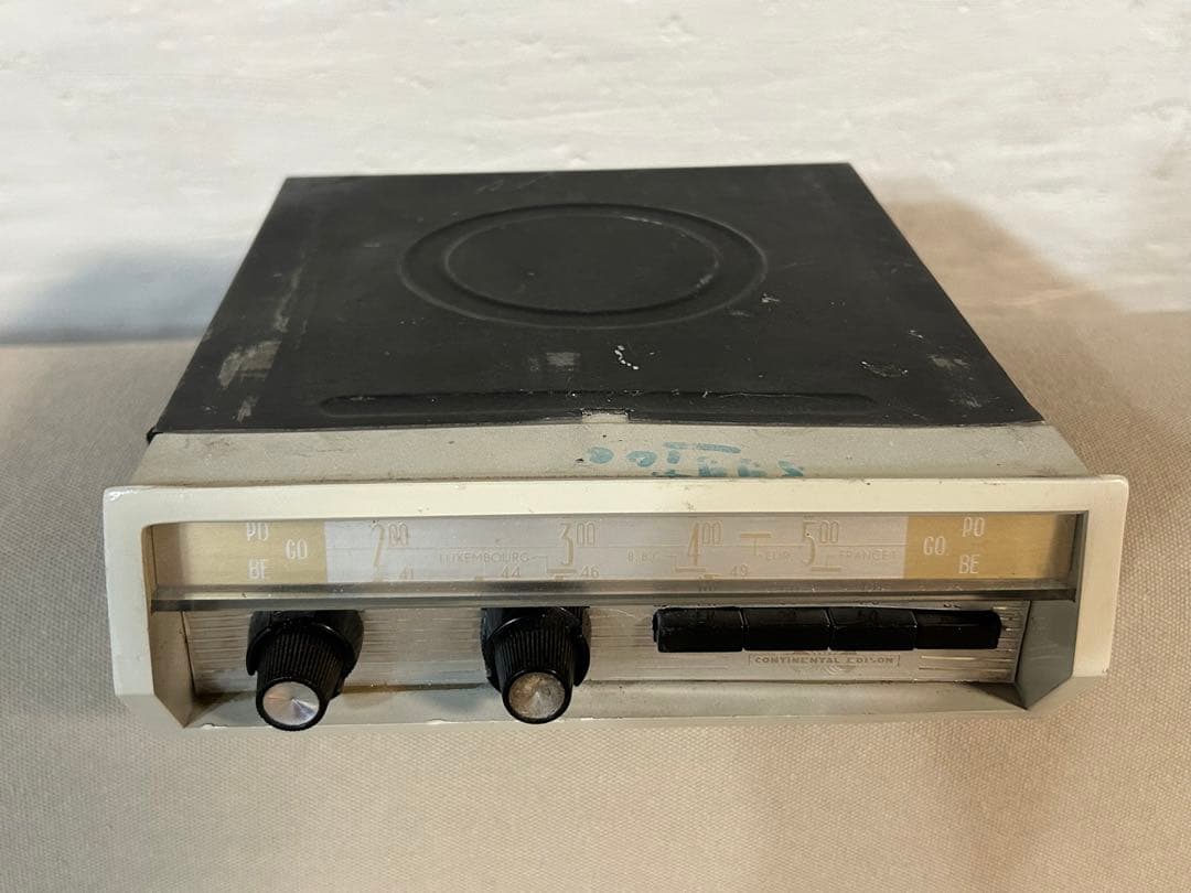 シトロエンID.DS19.DS21パラス純正ラジオ