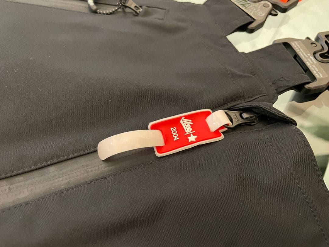 【美品】MOUNTAIN ROCK STAR マウンテンロックスター ビブパンツ