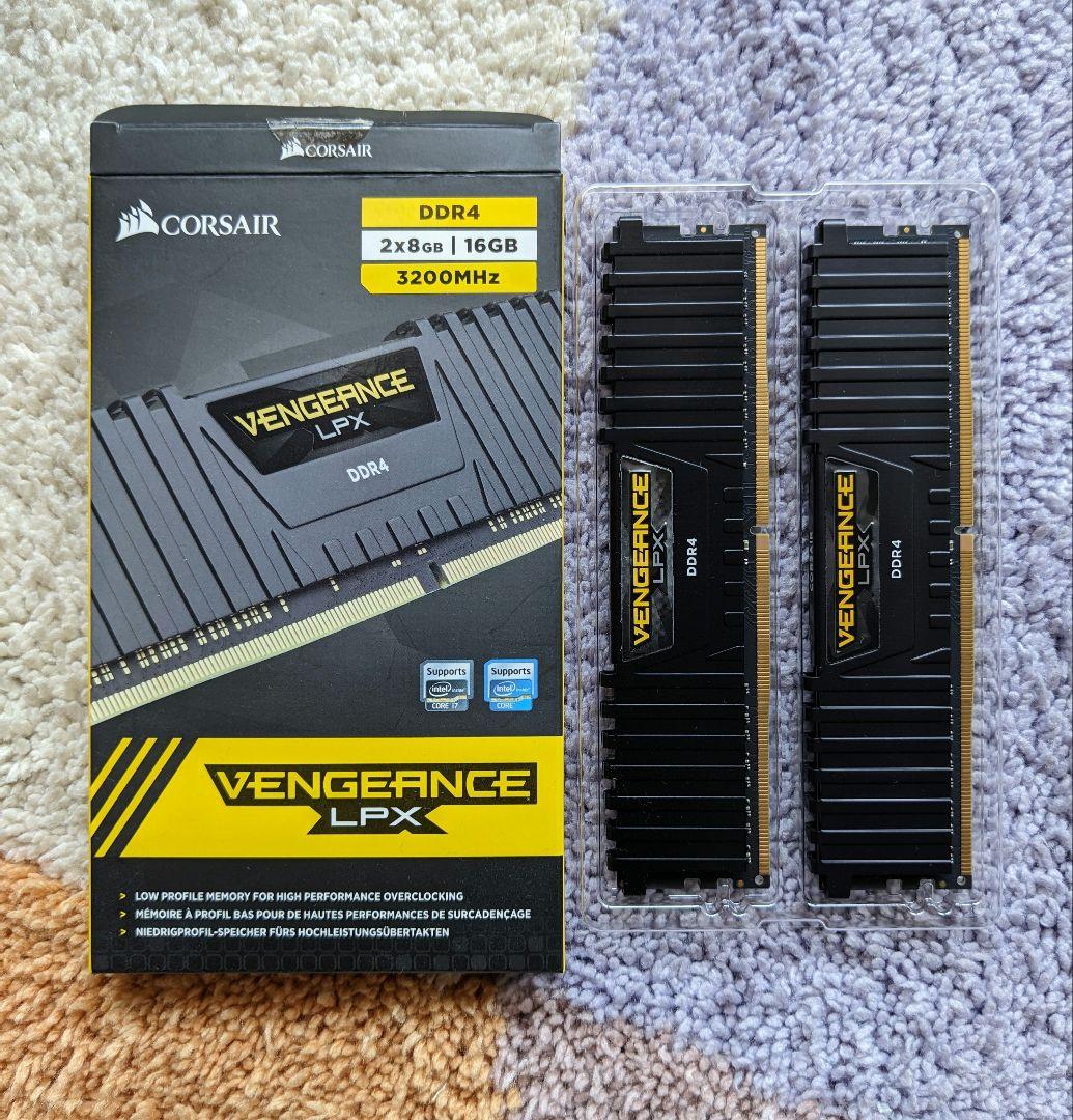 Ryzen 7 3700X、X570 マザーボード、16GB DDR4 セット