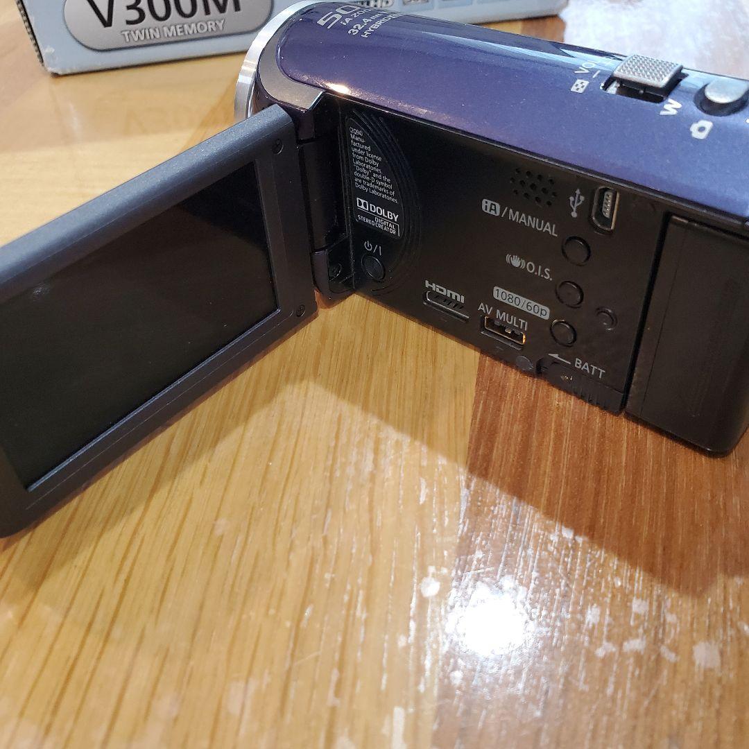 Panasonic　ビデオカメラ　HC-V300M　デジタルハイビジョン
