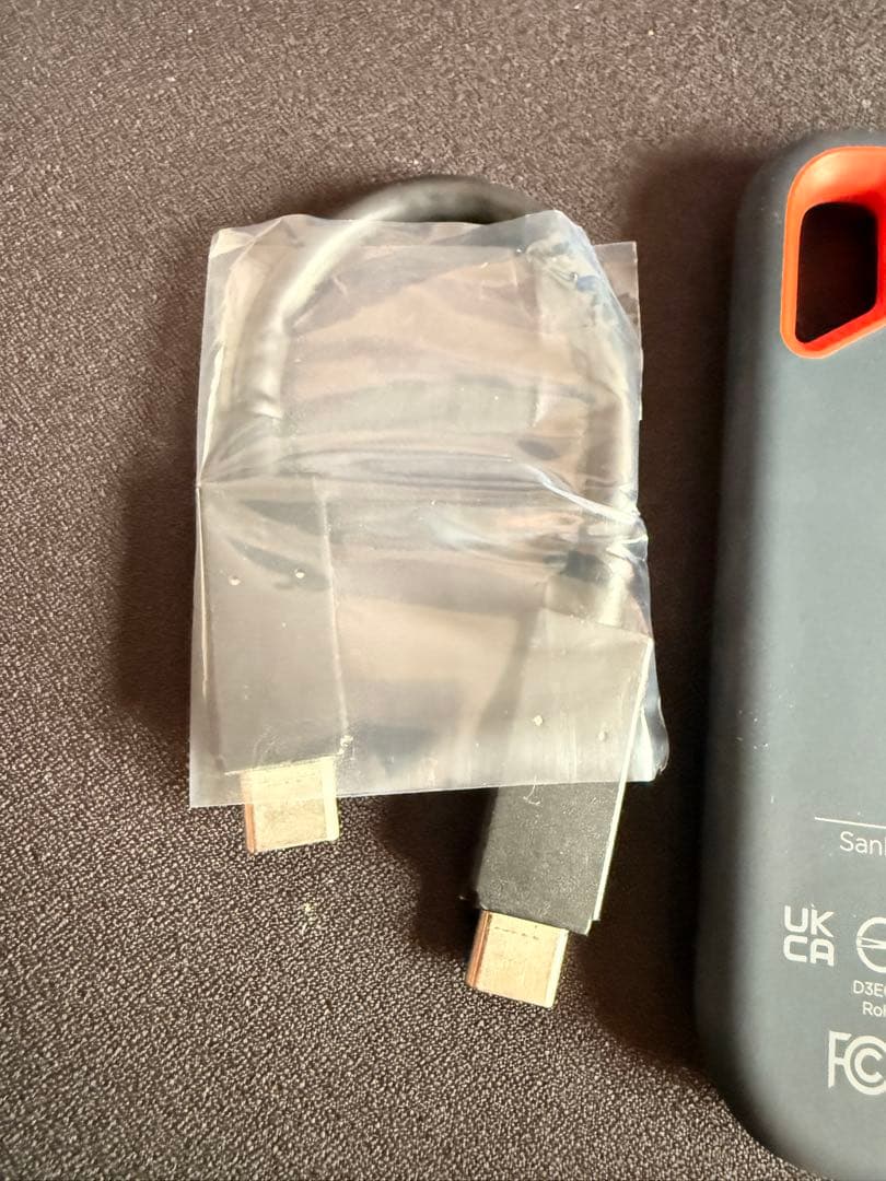 外付けハードディスク・ドライブ Sandisk SSD 4TB