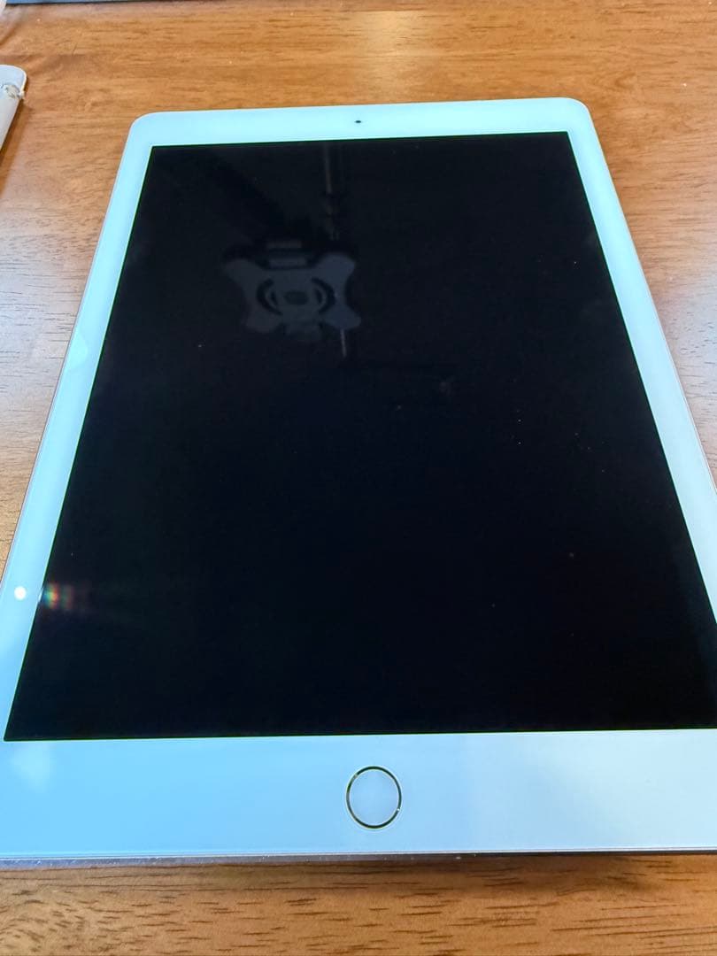 ひなげしiPadPro9.7インチ セルラー　128GB ローズゴールド