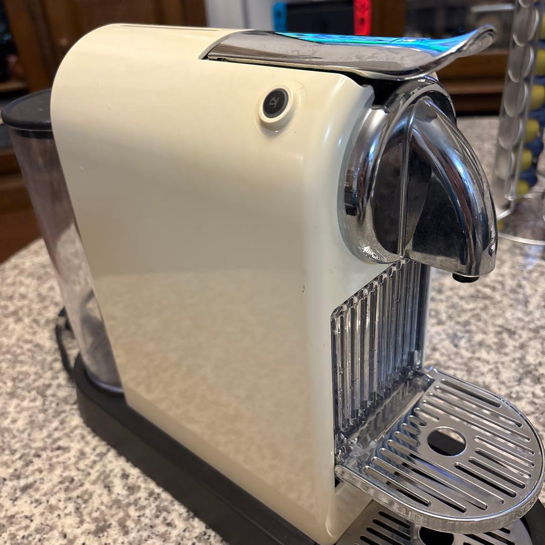 大切に使ってくださる方に 7000円に致しますNespreエスプレッソマシン