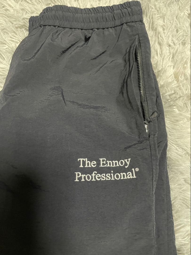 エンノイ　2023 シャカシャカ　ブラック　M 美品　ズボンのみ