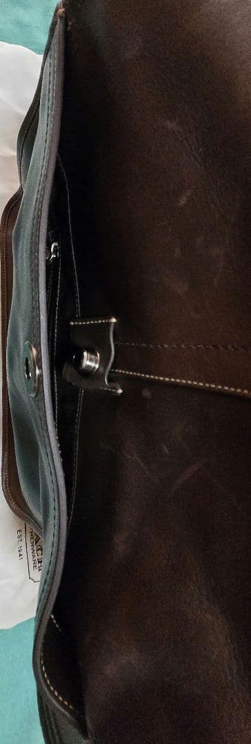 Coach ダークブラウン メッセンジャーバッグ