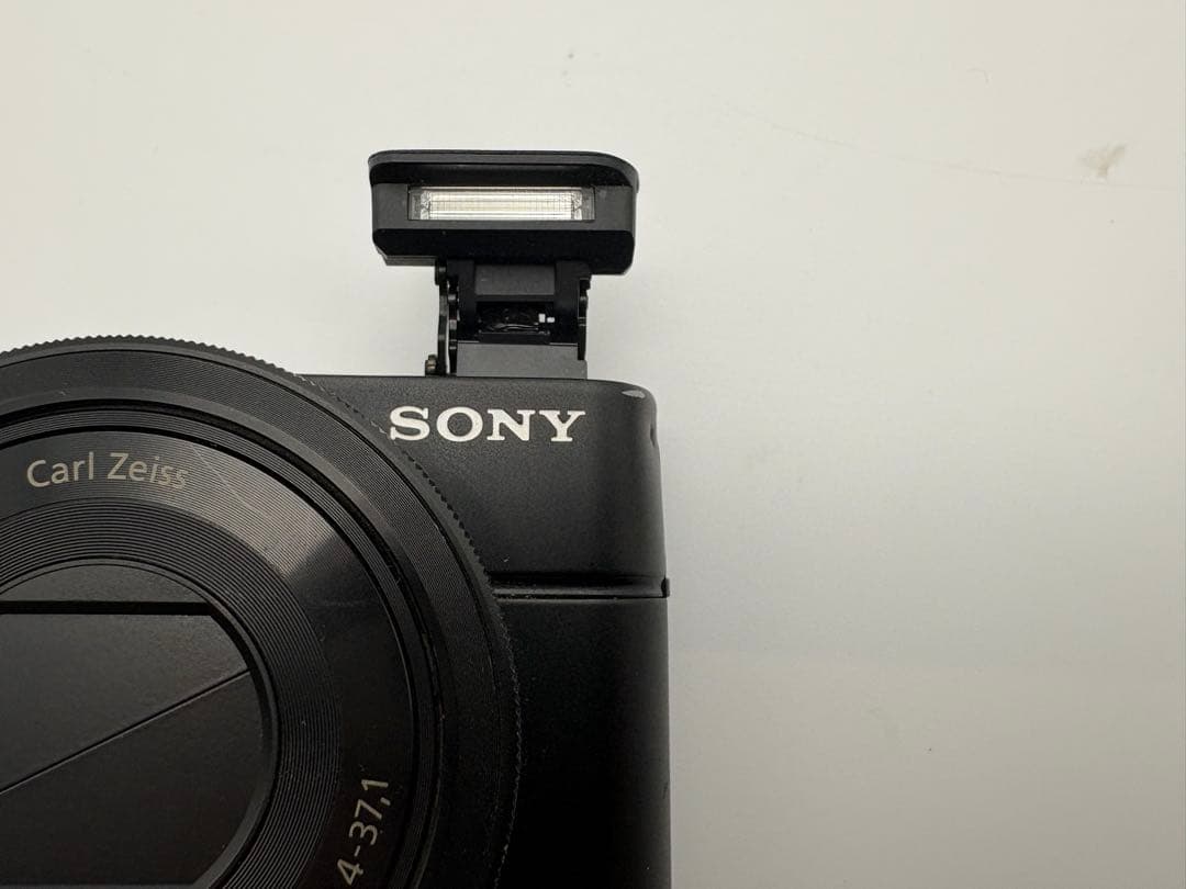 Sony DSC-RX100 初代　デジカメ