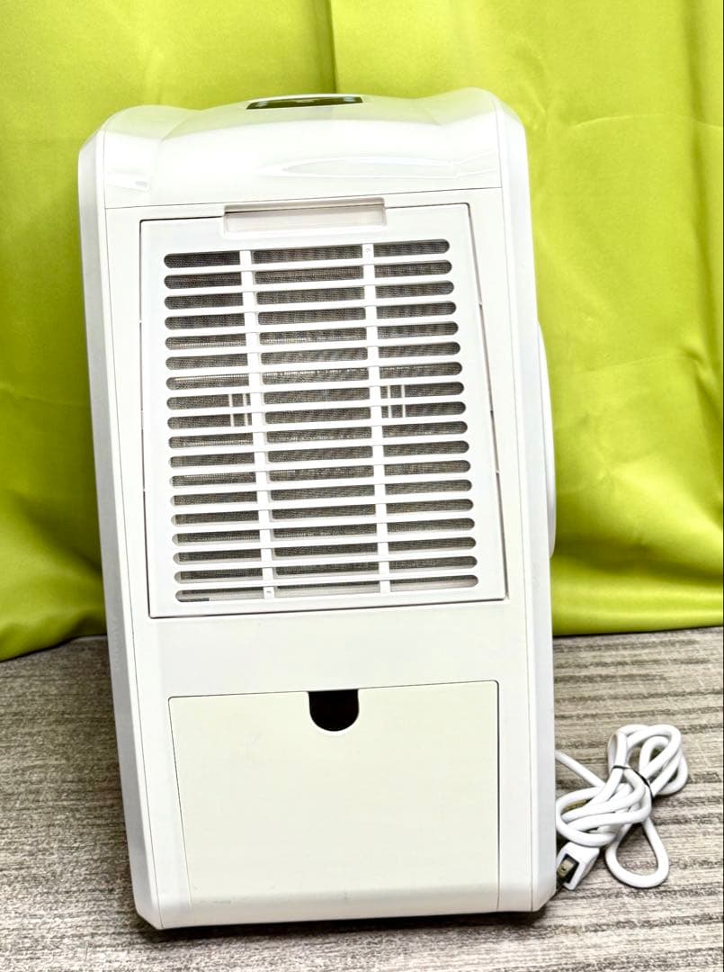 移動式エアコン (Mobile Air Conditioner)