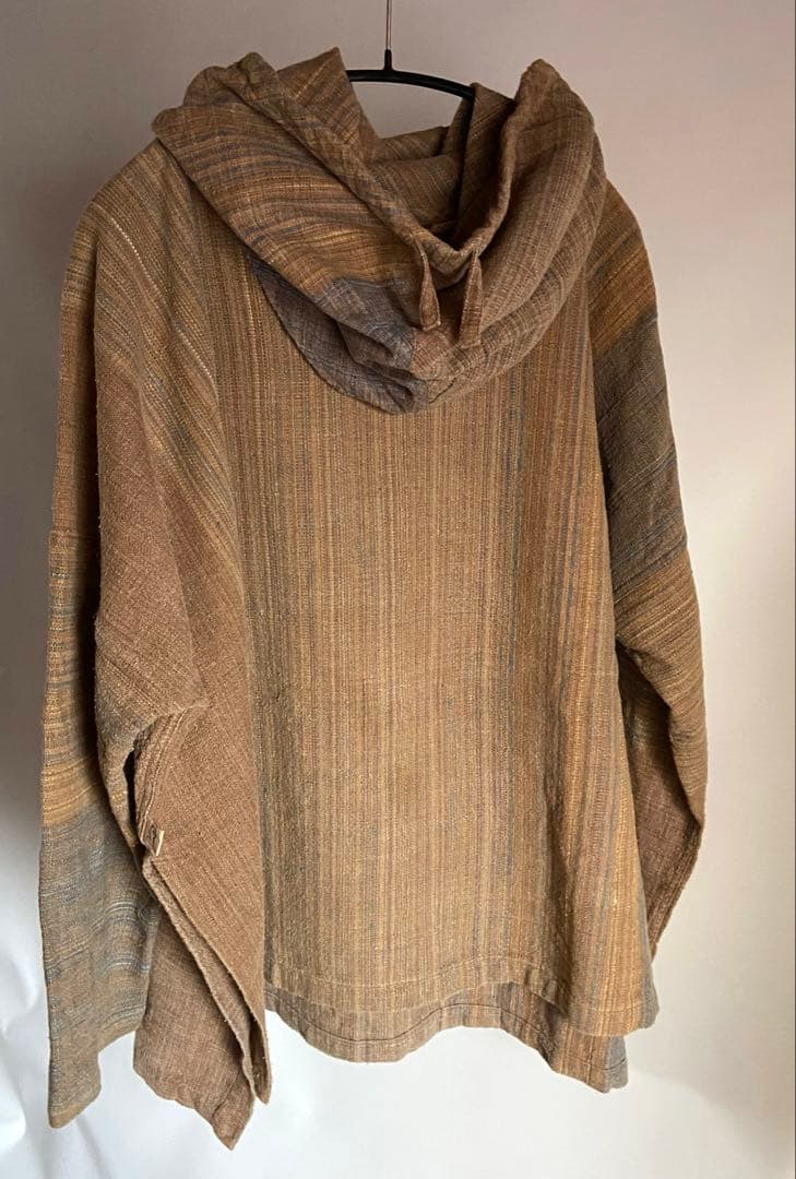 うさと　長袖トップス