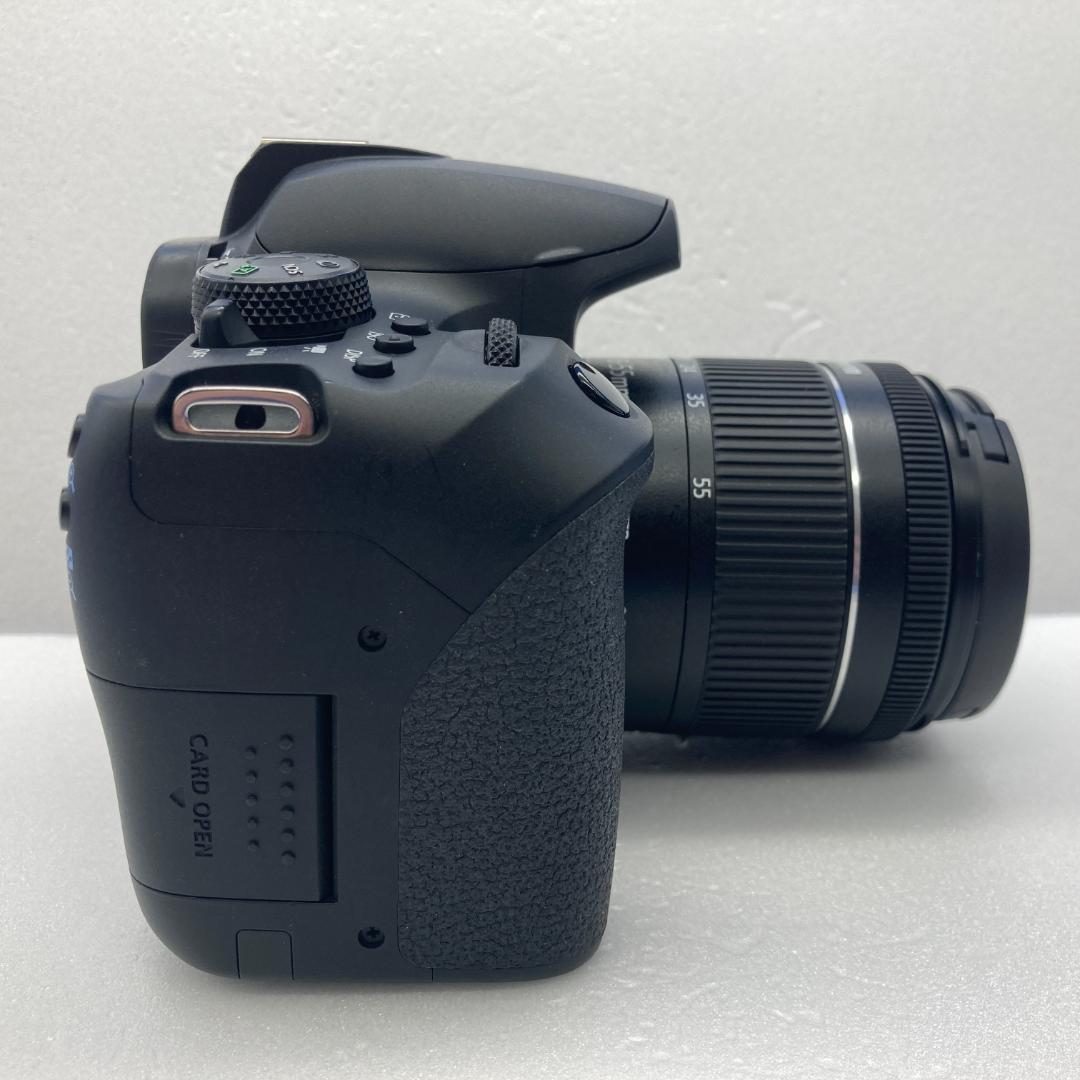 Canon EOS Kiss X10i　レンズ２本セット