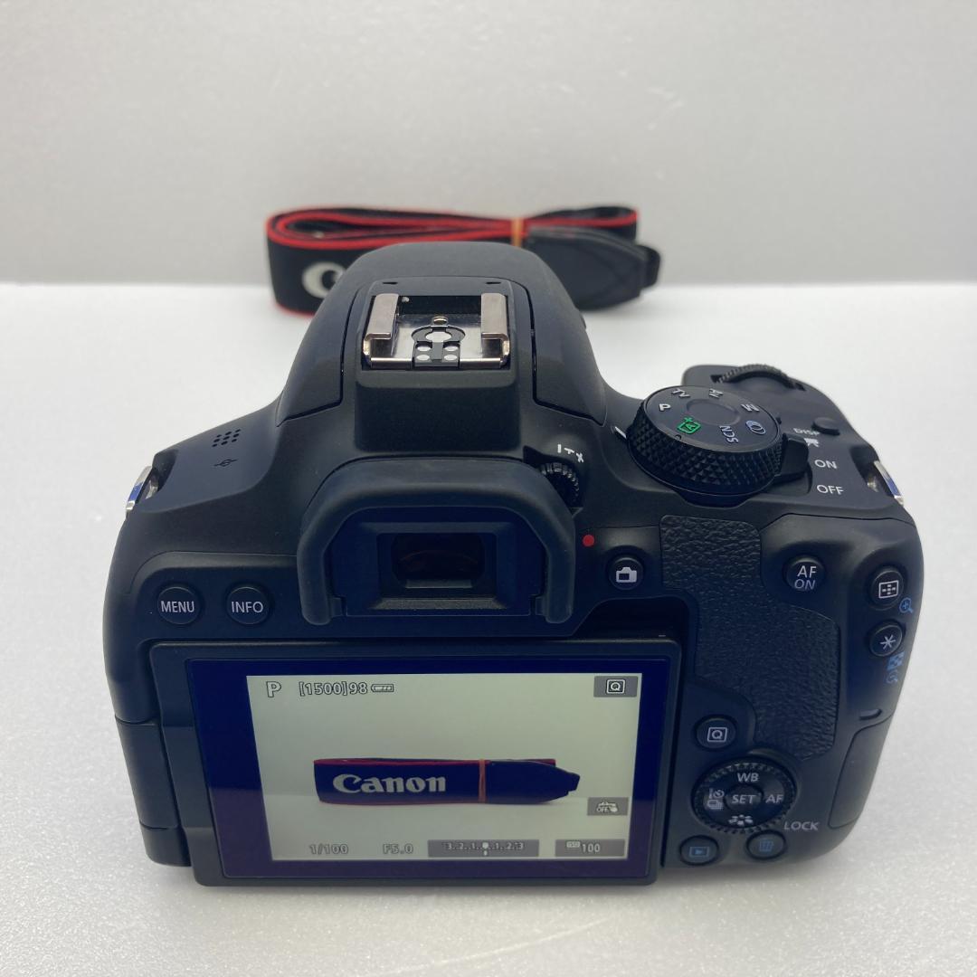 Canon EOS Kiss X10i　レンズ２本セット