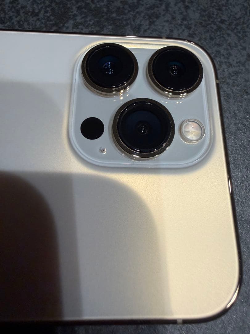 【美品】Apple iPhone 13 Pro ゴールド 本体　バッテリー81%