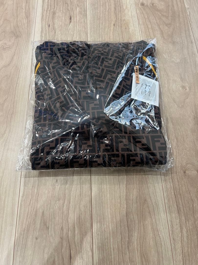 FENDI フェンディ パーカー