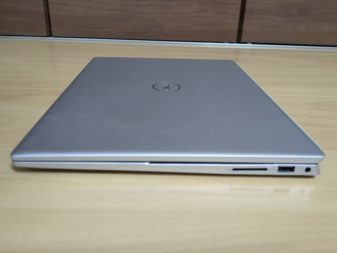 Inspiron 5425 Ryzen 5・8GB メモリ・256GB SSD